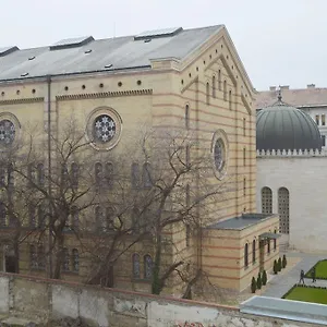 בית הארחה Synagogue View, בודפשט