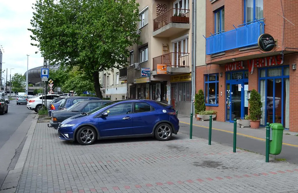 Hotel Veritas Будапешт 3*,